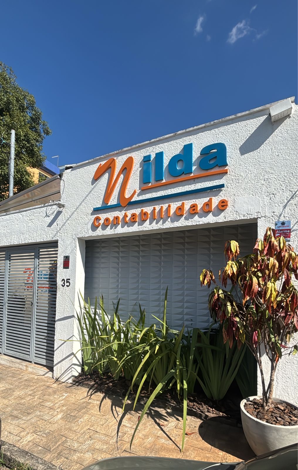 Fachada da Nilda Contabilidade na Rua Antônio Alkimim, 35 — Betim/MG